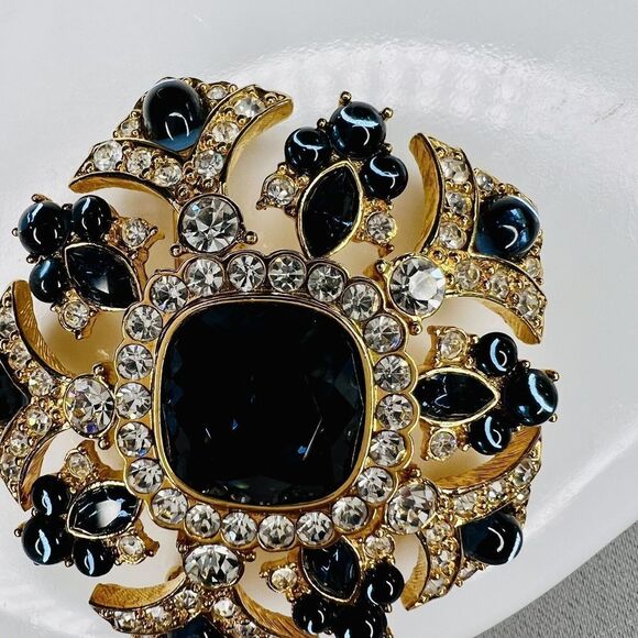 Huge JOAN RIVERS Vintage Gold Statement Brooch Midnight Blue Rhinestones 1213 - Picture 7 of 11